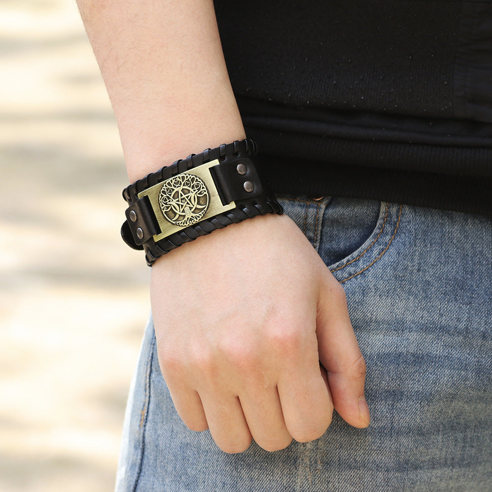 Men's Classic Retro Five-pointed Star Leather Fashion Trendy Bracelet