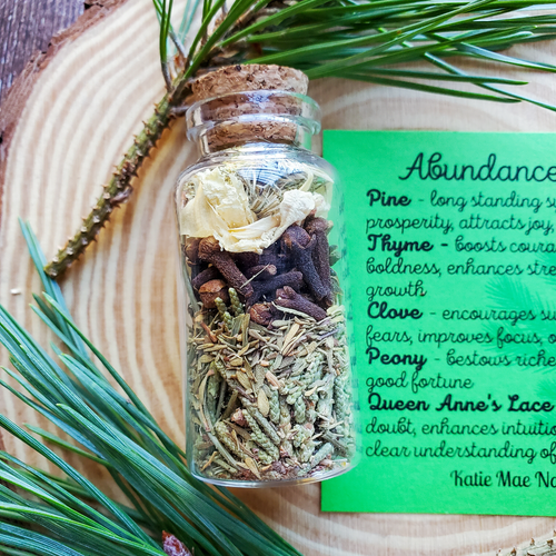 Abundance Spell Bottle, Intention Setting Herbs for Prosperity and Sucess