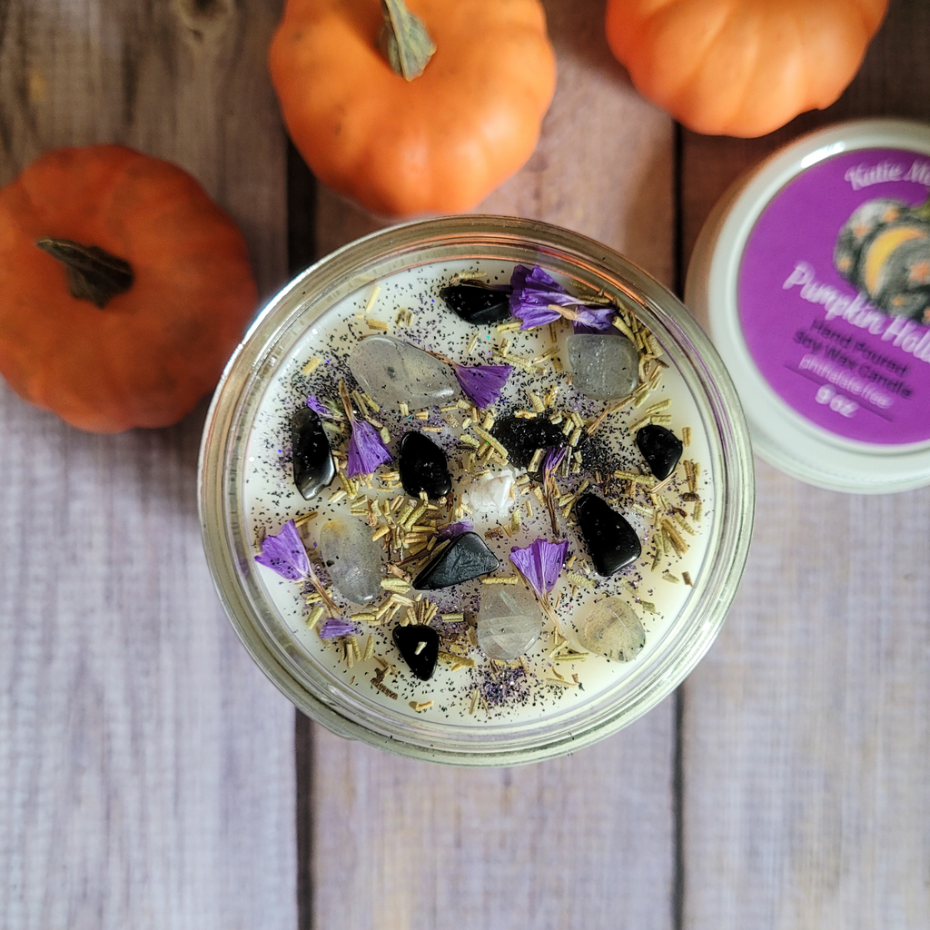 Samhain Ritual Candle – Pumpkin Spice Soy Candle for Protection, Reflection & Autumn Rituals