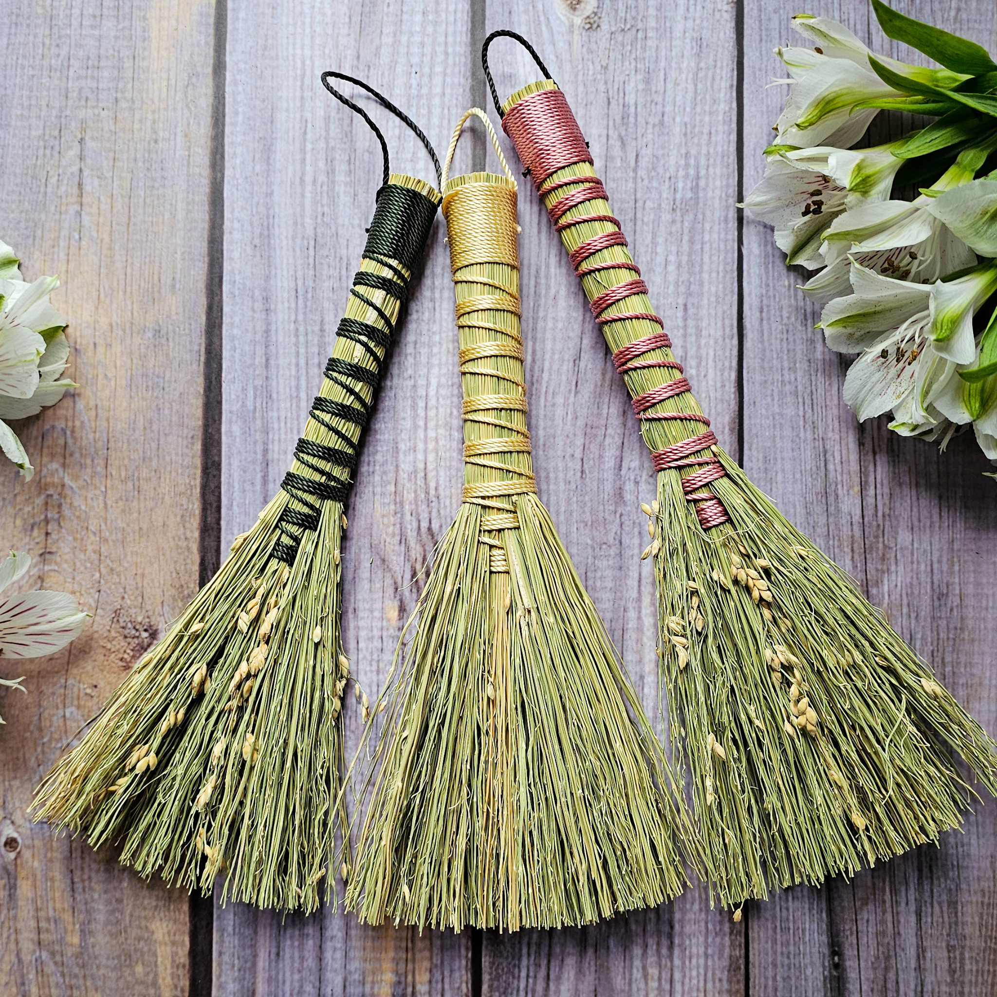 Mini Altar Broom - Handmade Hawktail Whisk Broom