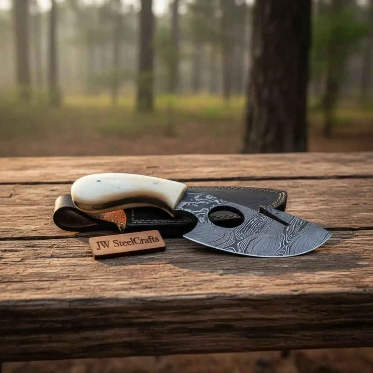 Custom Made Damascus Steel Hunting Knife / Skinning Knife  Gut Hook DK-0101
