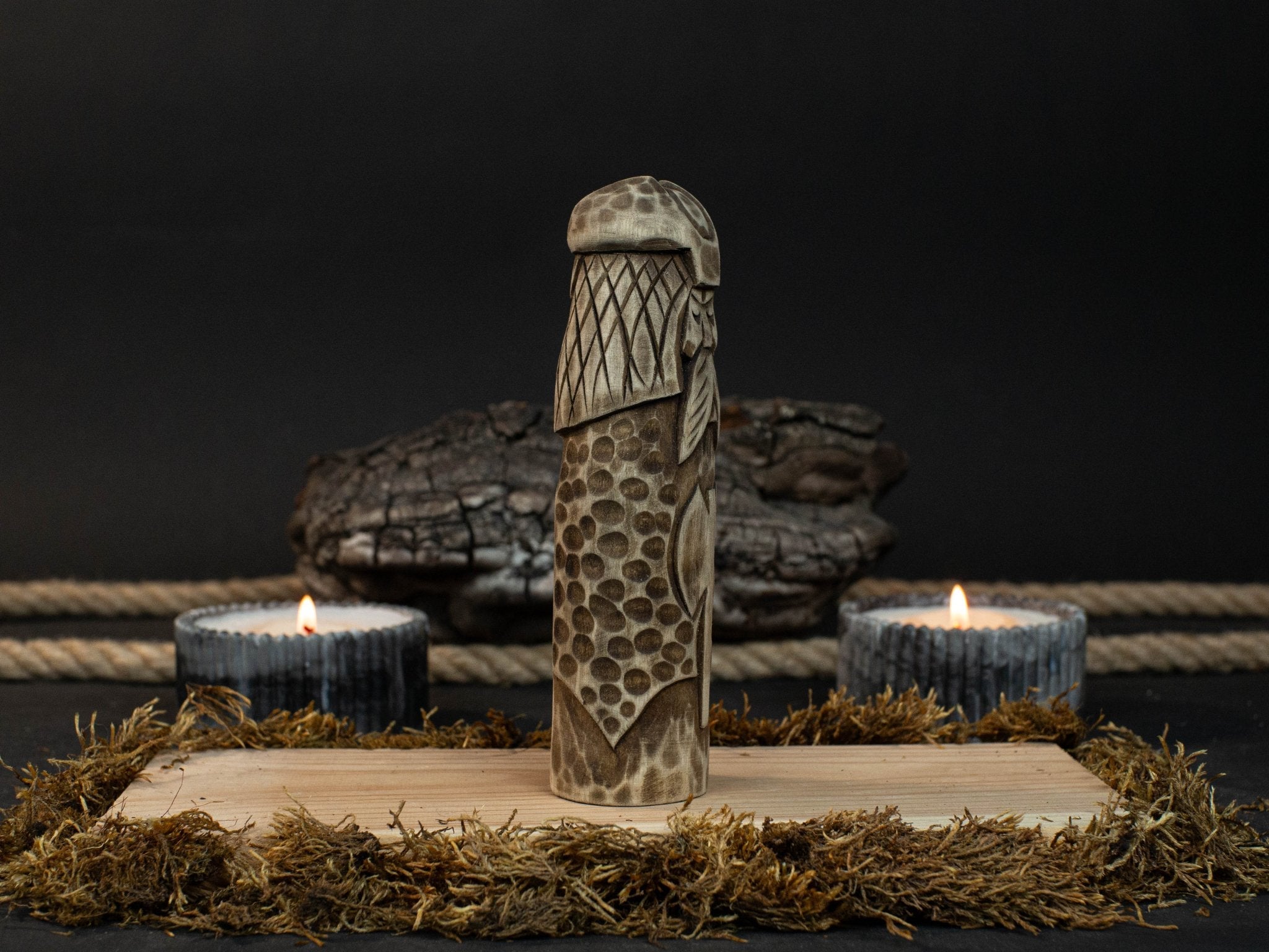 Vidar Figurine – 14 cm (5.7 inches) Hand-Carved Wooden Statue of the Norse God of Vengeance