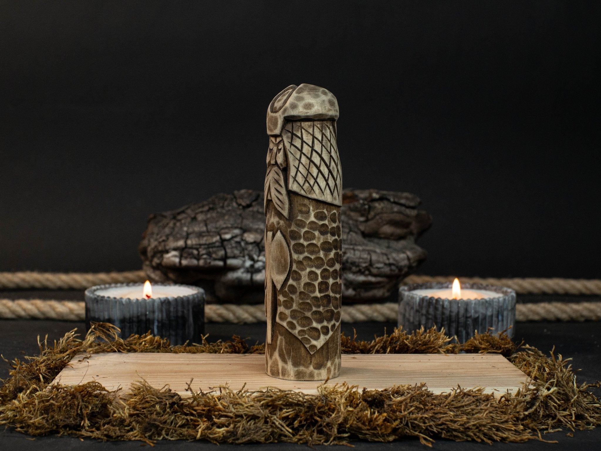 Vidar Figurine – 14 cm (5.7 inches) Hand-Carved Wooden Statue of the Norse God of Vengeance